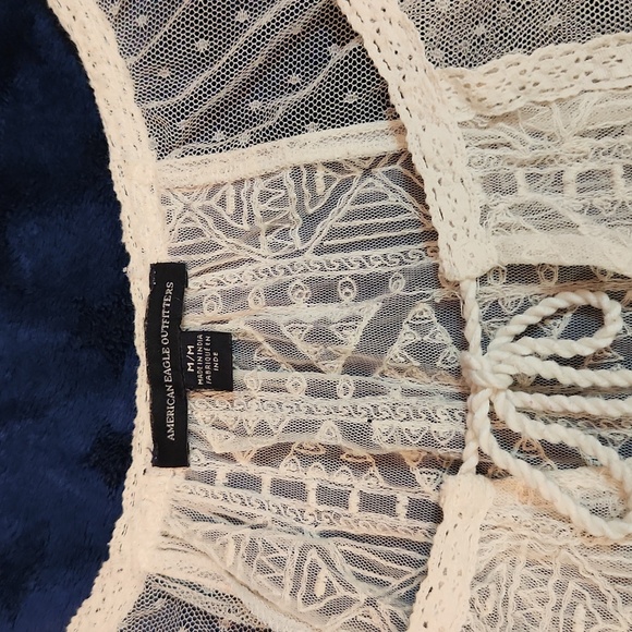 American Eagle sheer top with lace accents - Picture 3 of 6